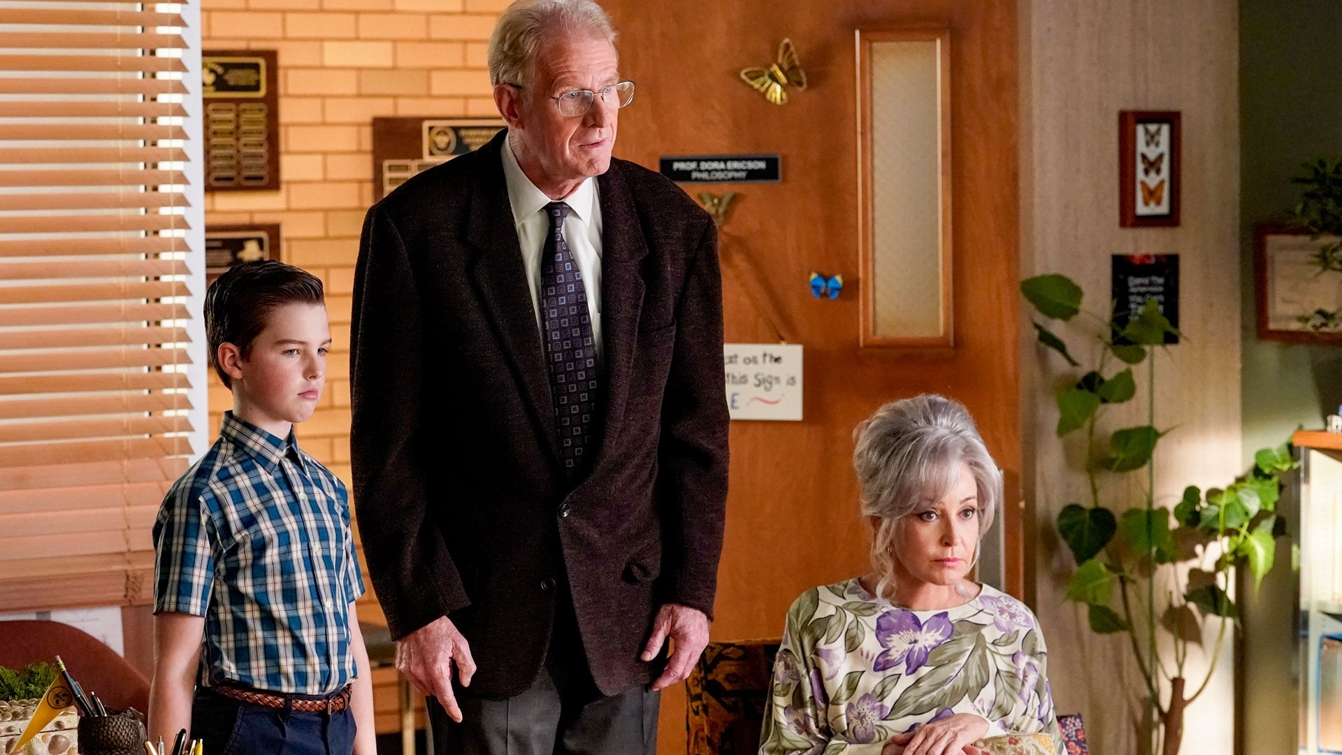 Young Sheldon Season 4 :Episode 8  An Existential Crisis and a Bear That Makes Bubbles