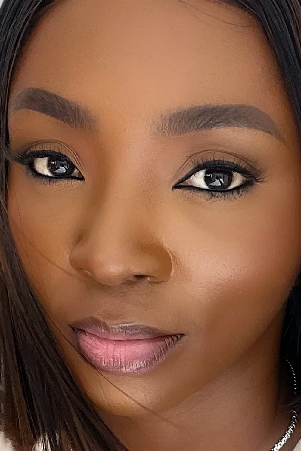 et billede af Ivie Okujaye