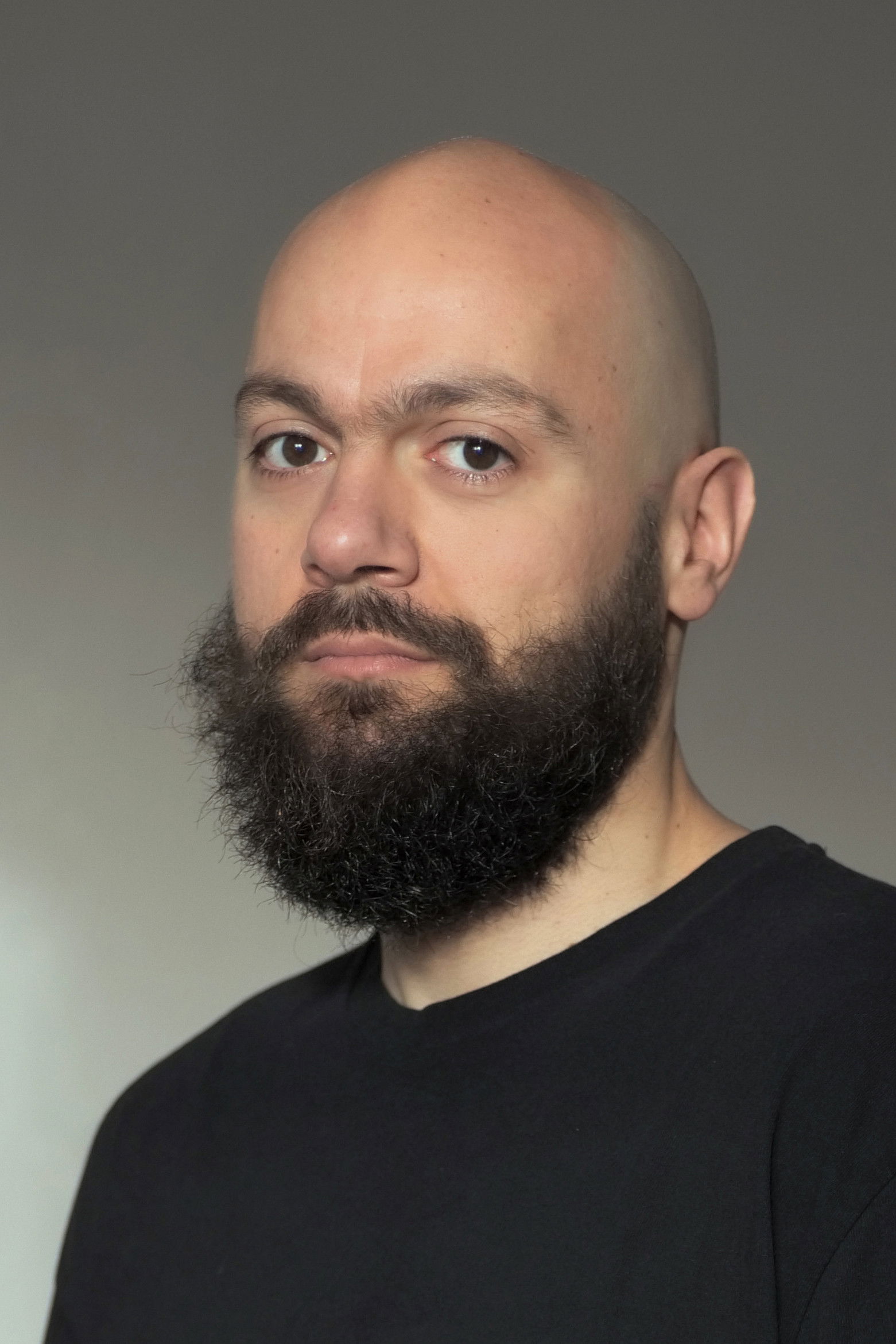 et billede af Dane Komljen