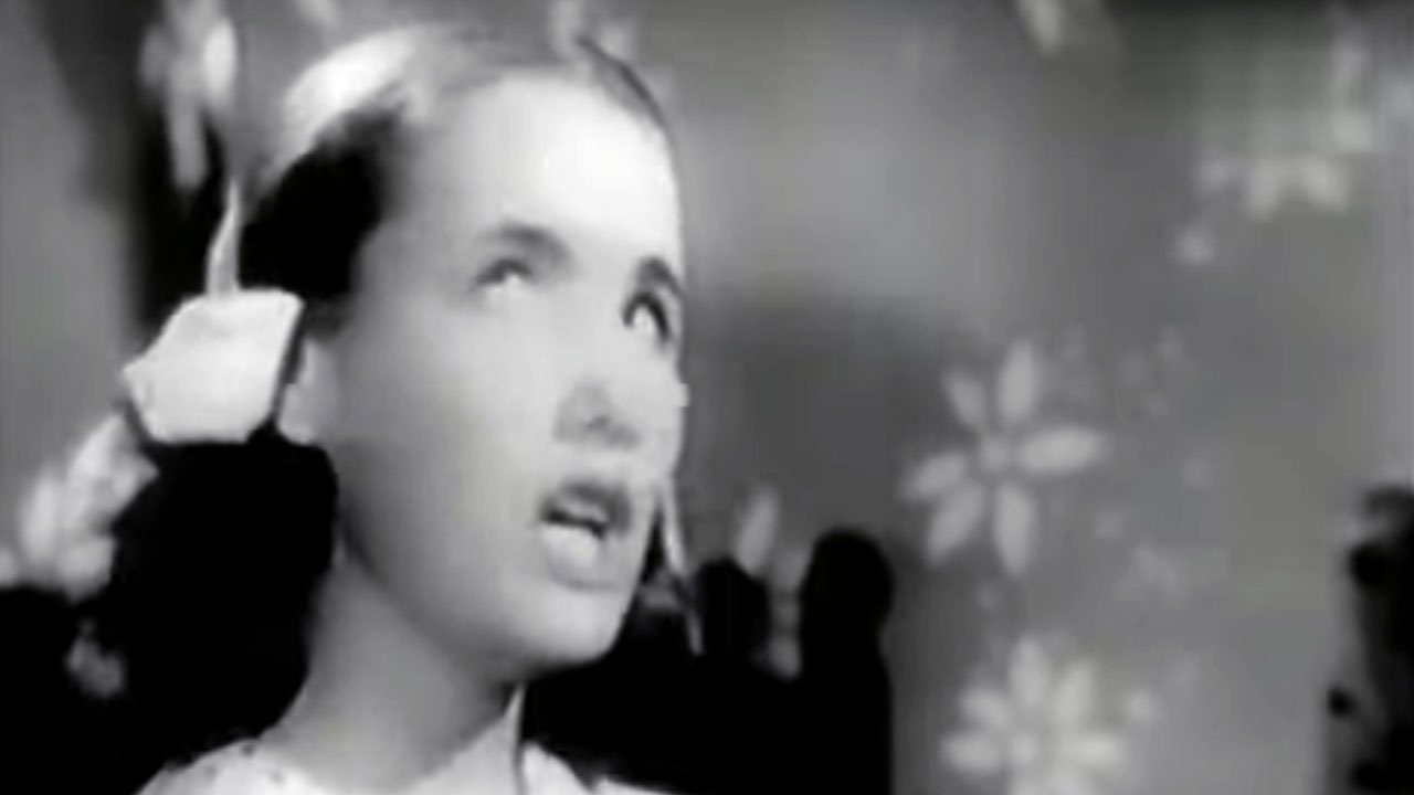 The Third Kiss (1942)