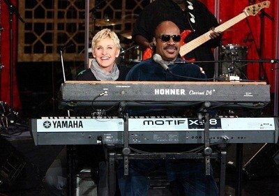 The Ellen DeGeneres Show Season 9 :Episode 56  Stevie Wonder, Kristin Chenoweth, Kym Douglas, Melanie Moore