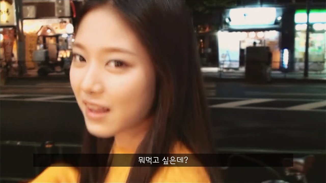 LOONA TV