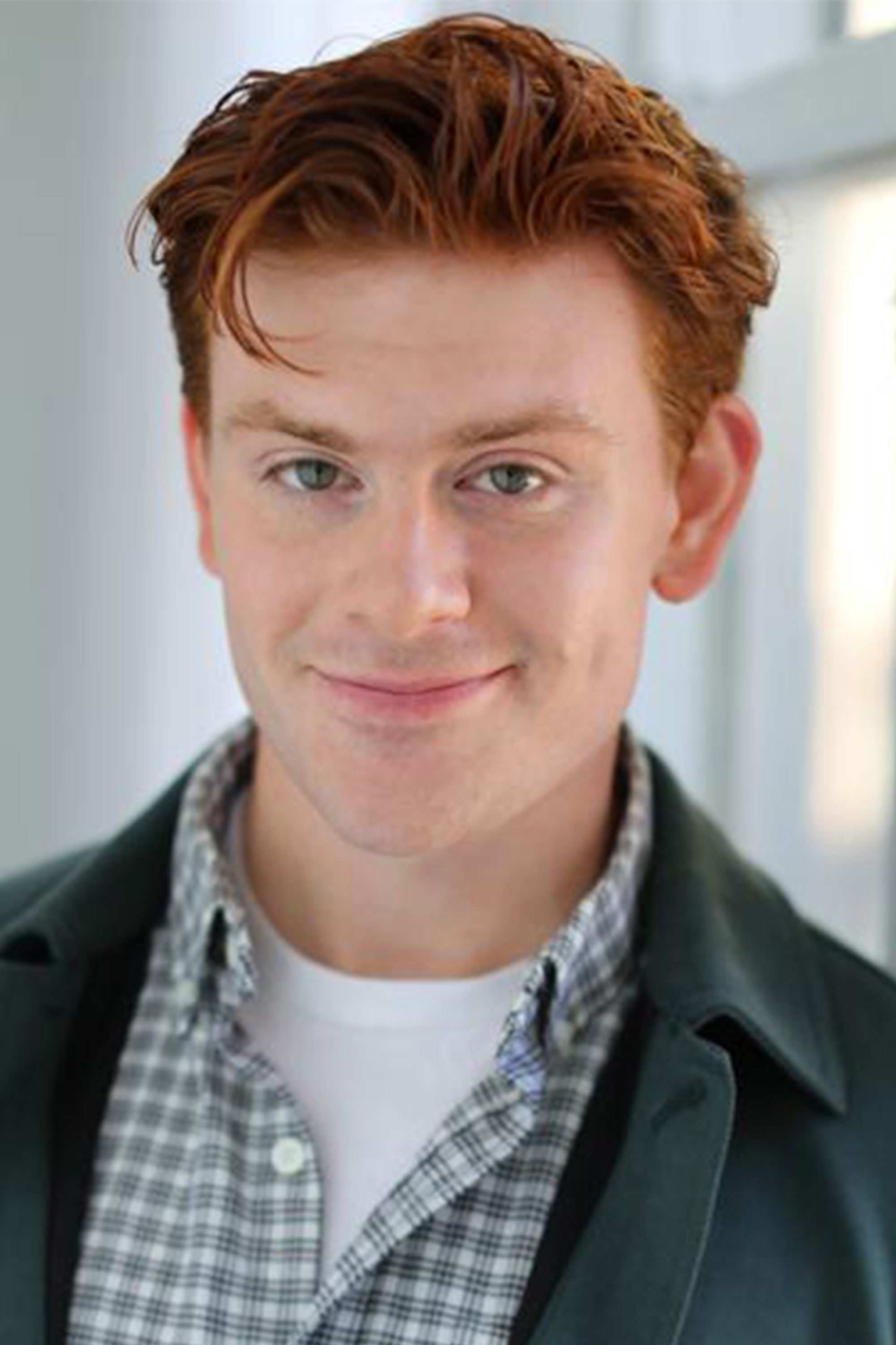 et billede af Taylor Lupo