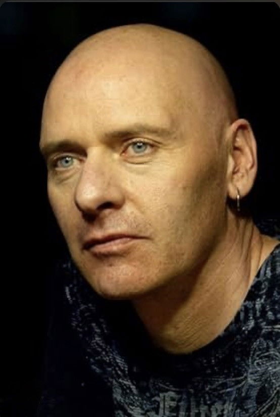 et billede af Nick Redfern