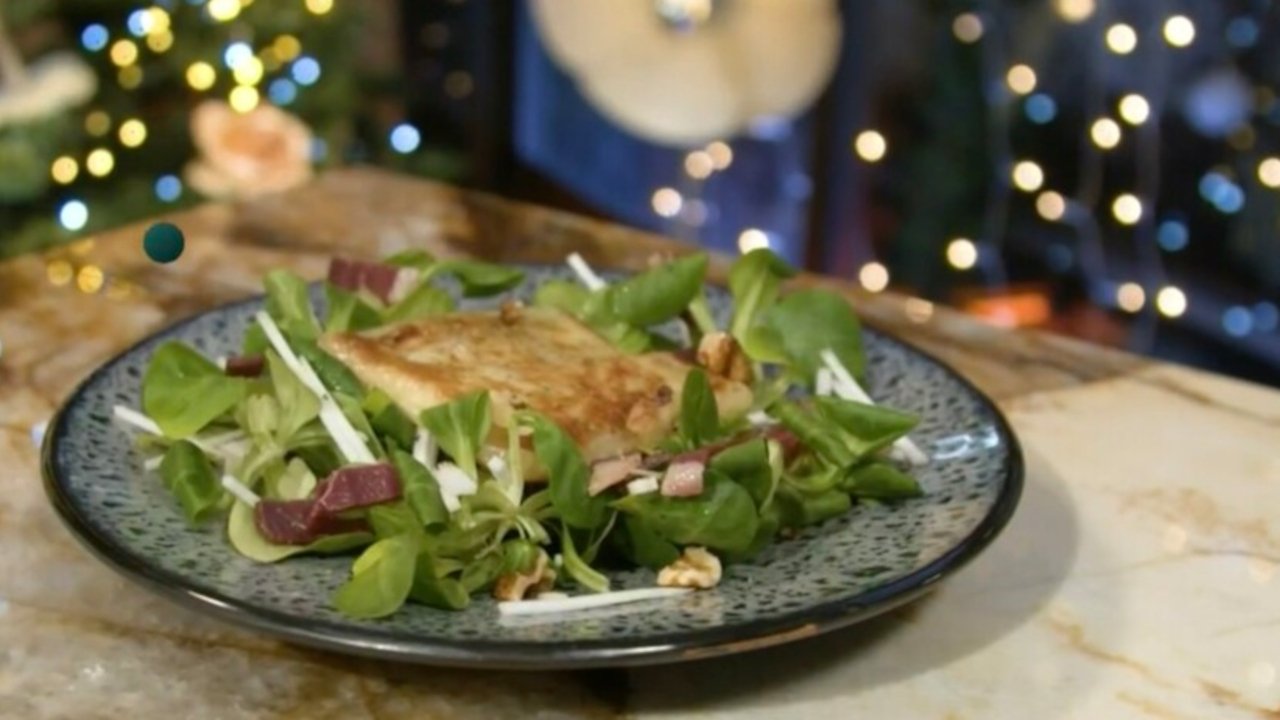 Tous en cuisine avec Cyril Lignac - Croustillants de chèvre chaud, Cannellonis farcis à la bolognaise