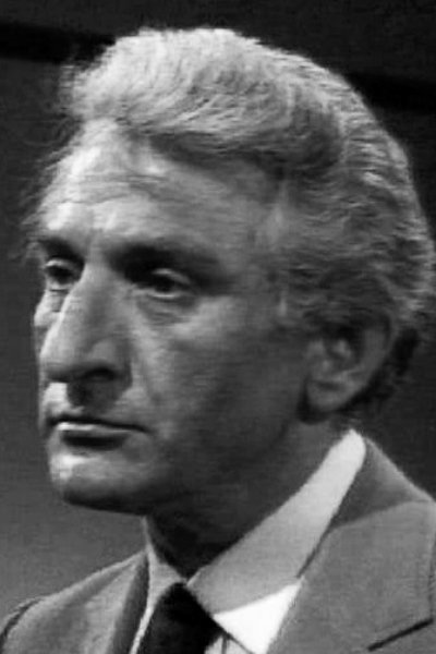 et billede af Dinos Doulgerakis