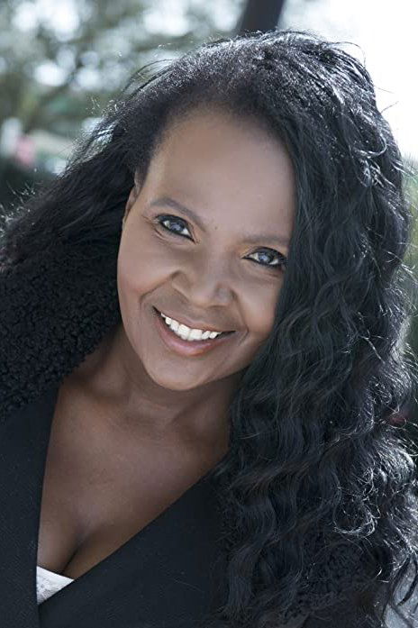 et billede af Lucy Golden