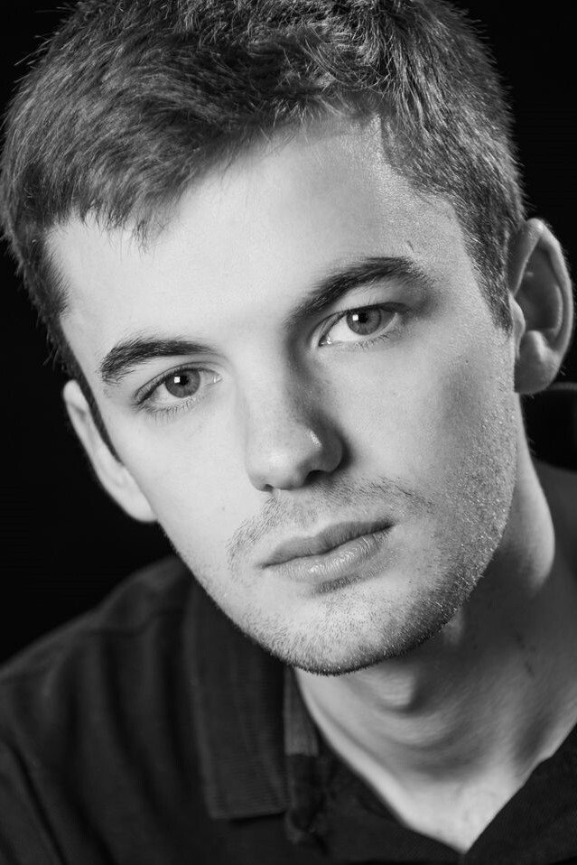 et billede af Christopher Grant