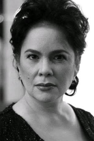 et billede af Jaclyn Jose