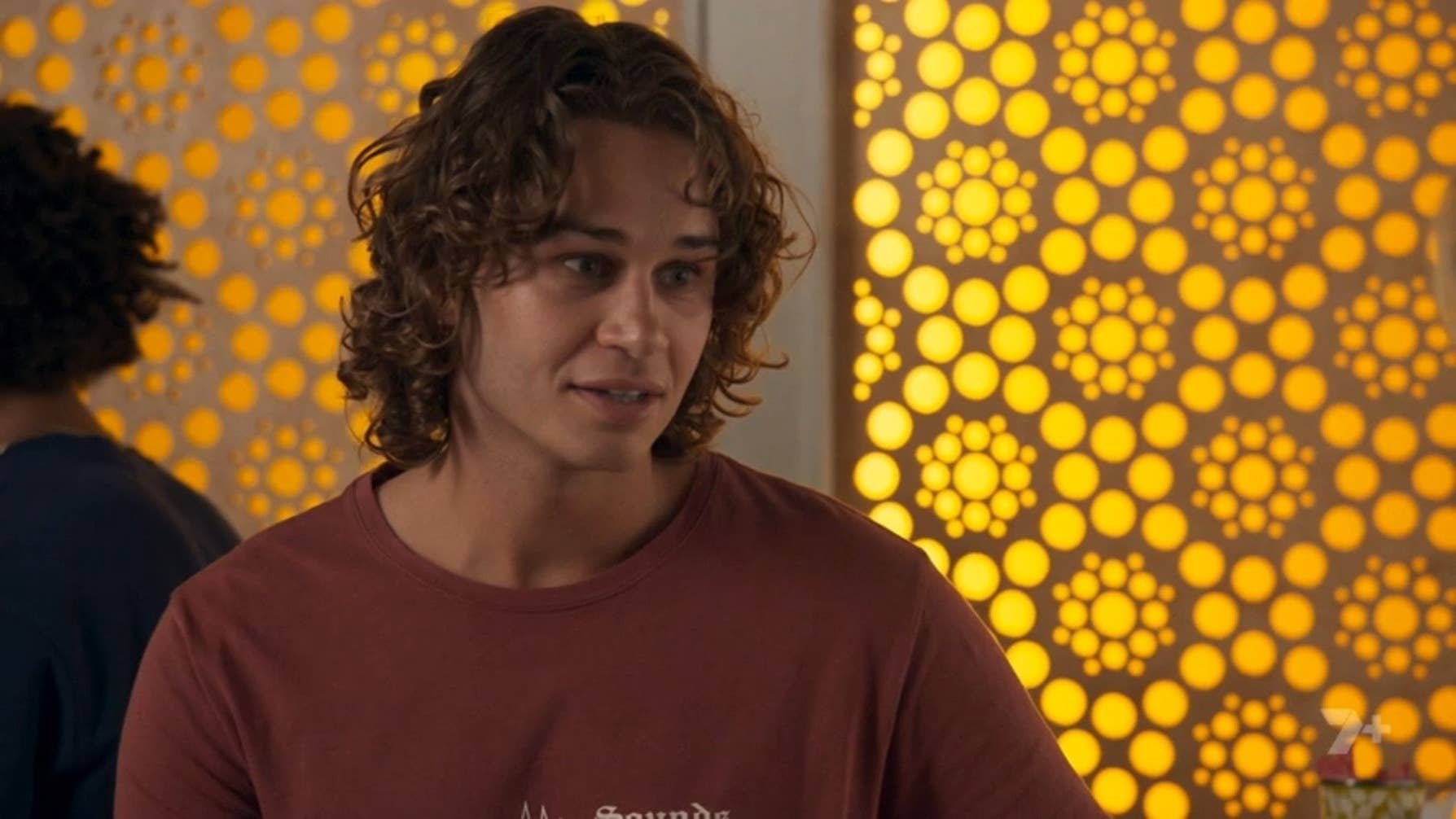 Home and Away 38x164