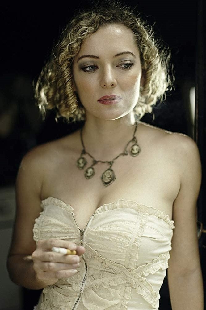 et billede af Brittany Slattery