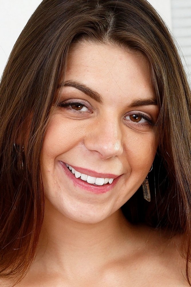 et billede af Olivia Lua