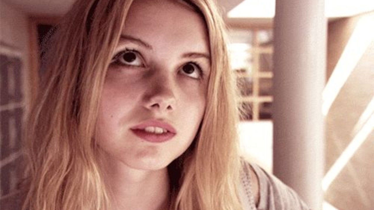 Skins - Season 0 Episode 50 : Video Diary S3: Cook's Video Diary