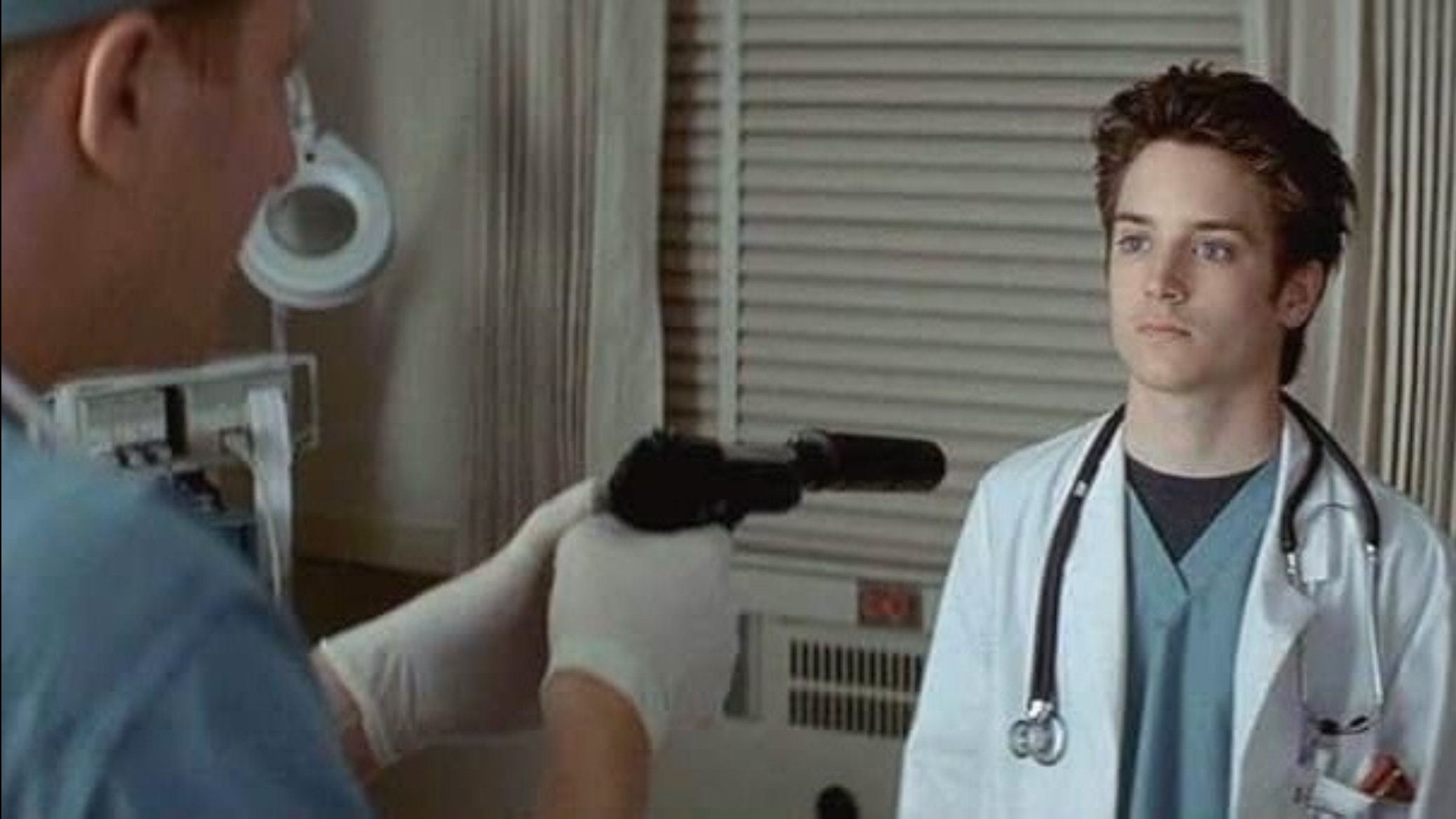 Chain of Fools (2001)
