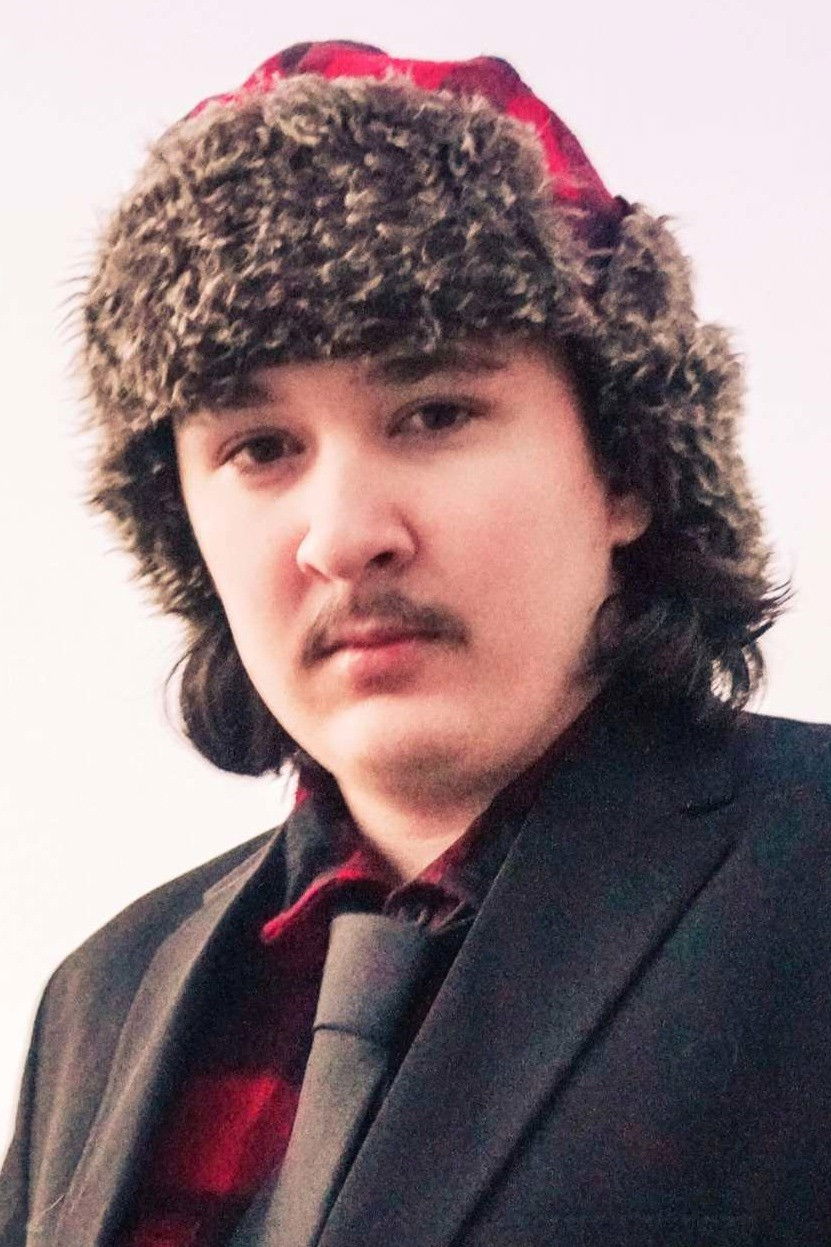 et billede af Ethan Cevera