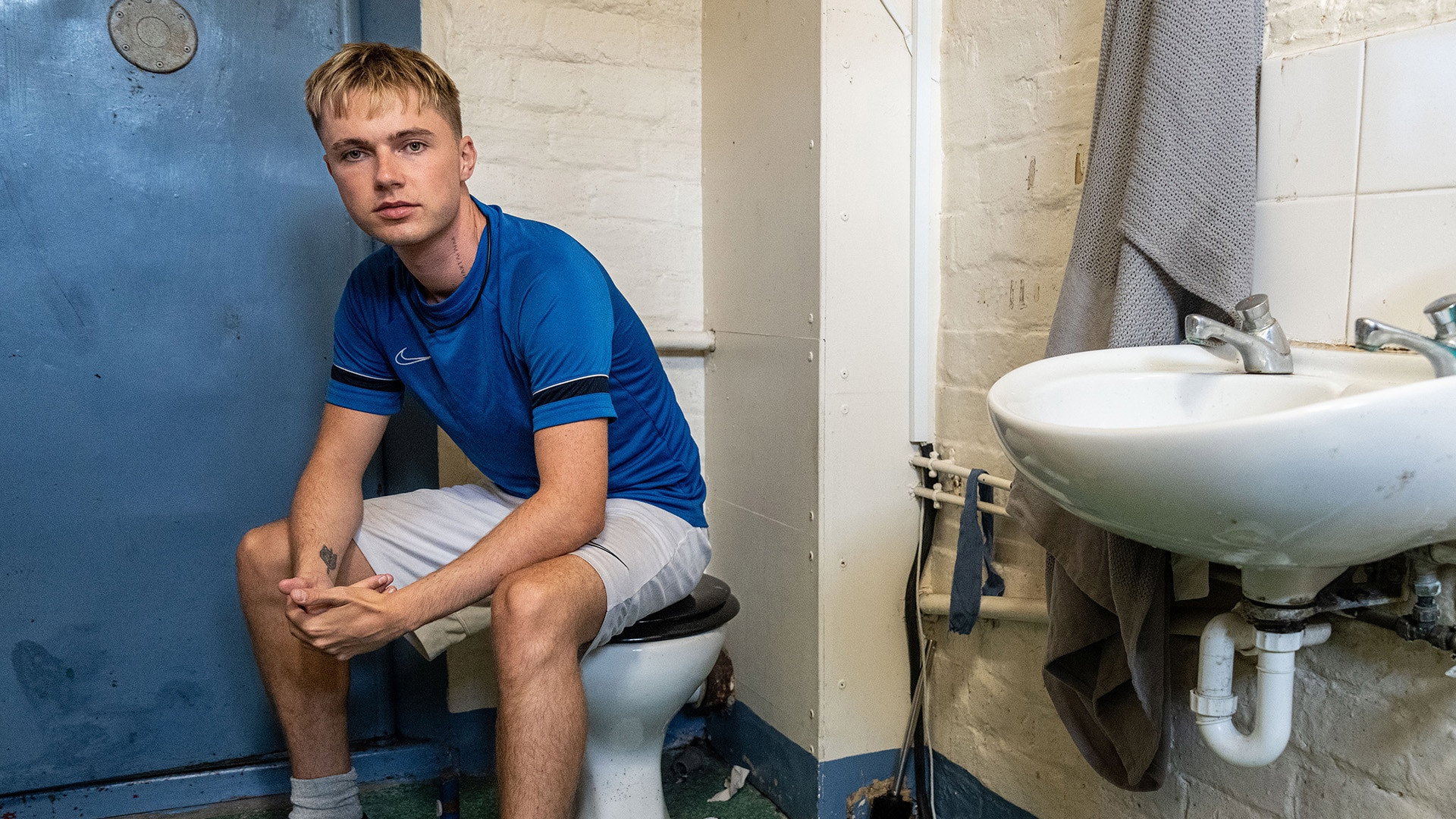 Banged Up: Stars Behind Bars S01E02 backdrop