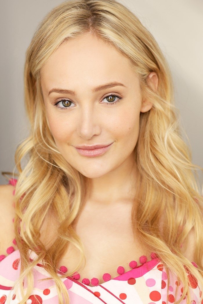 et billede af Athena Ripka