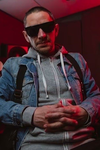 Dade | Original Music Composer