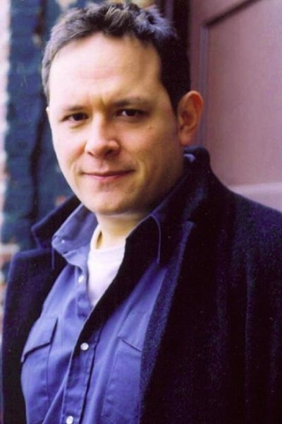 et billede af Trevor Martin