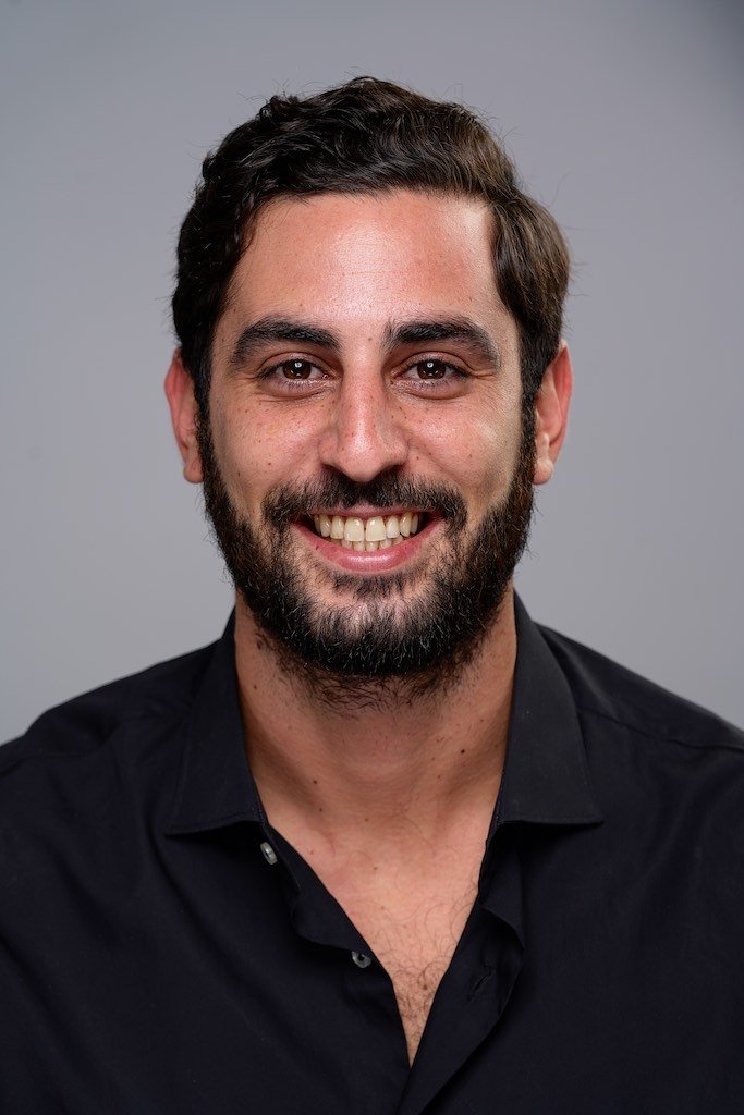 שון סופטי's picture in the cast