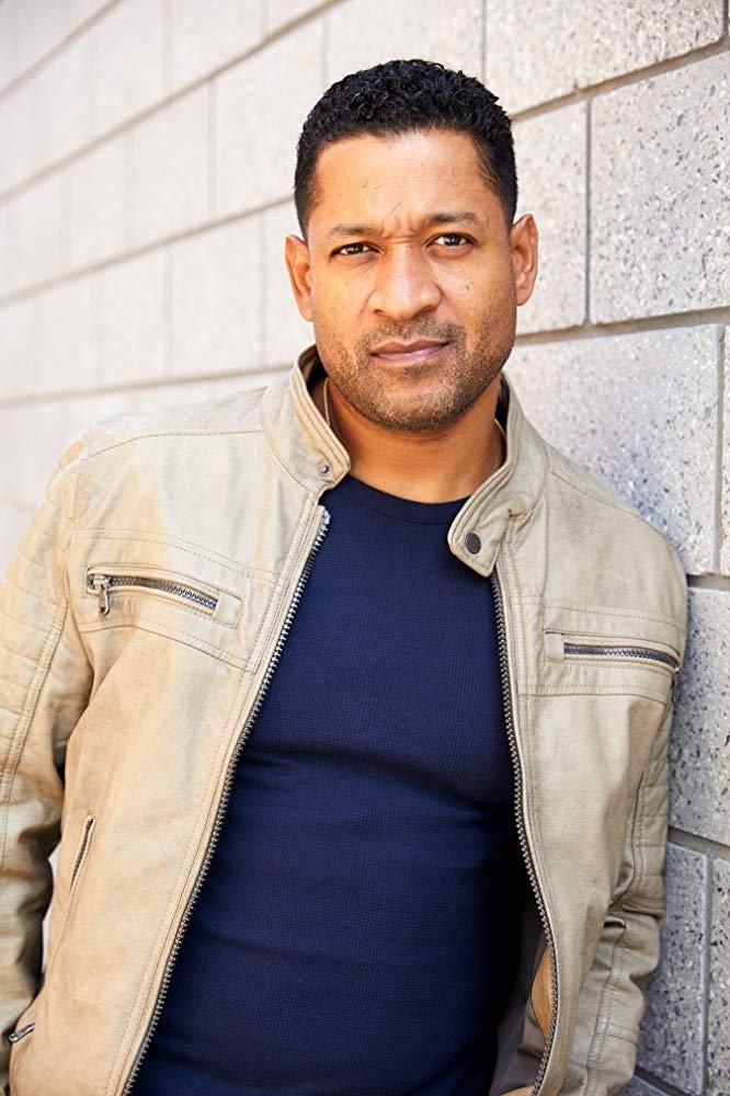 et billede af Alan R. Rodriguez