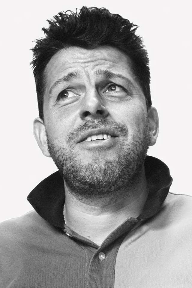 et billede af Charlie Young