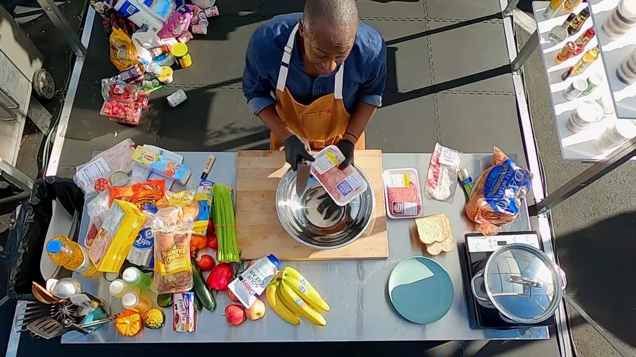 Supermarket Stakeout - Épisode 1