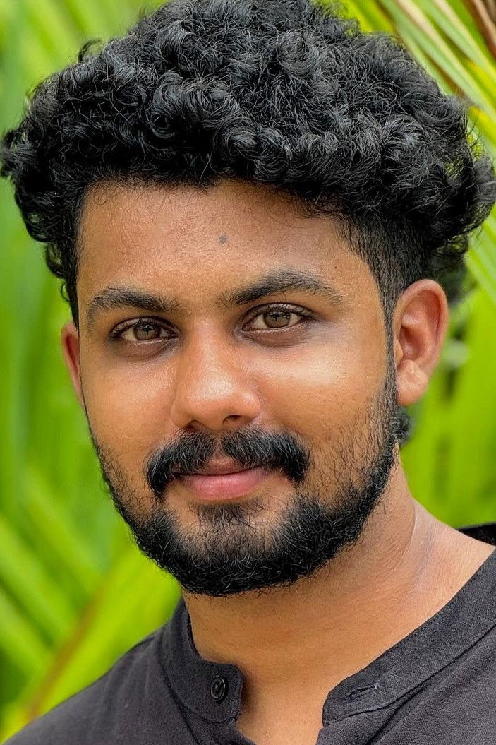 et billede af Ajin Joy