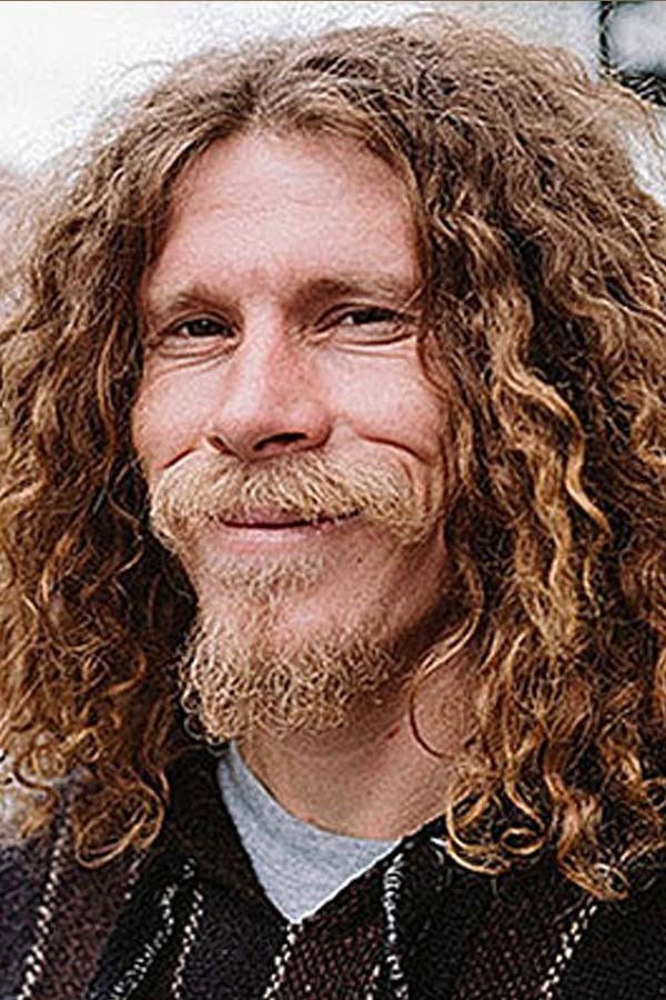 et billede af Tommy Sandoval