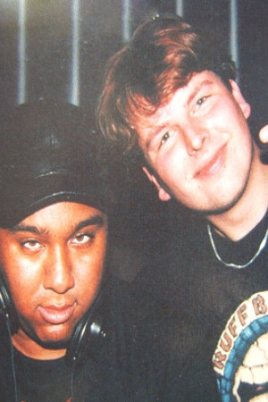 et billede af Bass-D & King Matthew