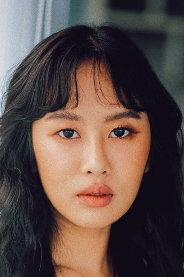 Nancy Darina's picture in the cast