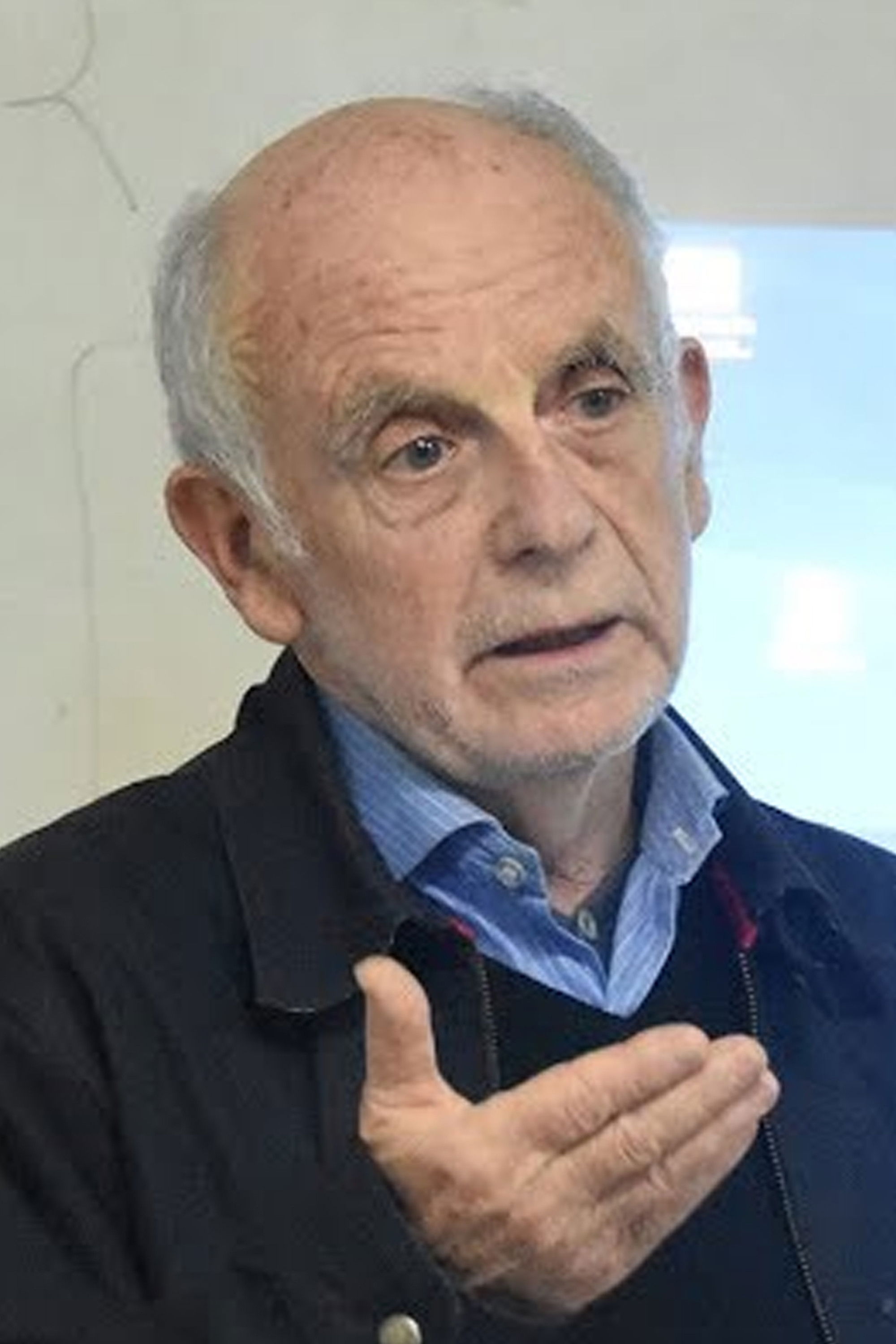 et billede af Raúl Beceyro