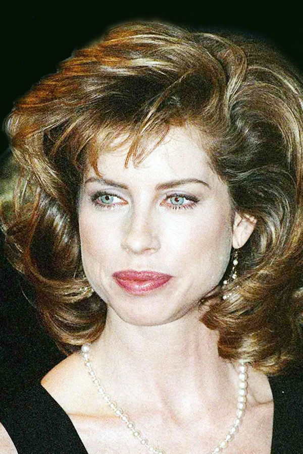 et billede af Julianne Phillips