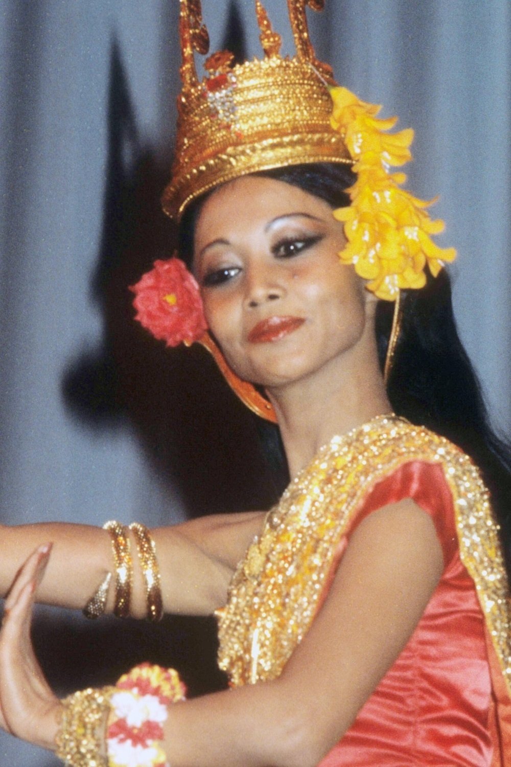 et billede af Norodom Buppha Devi