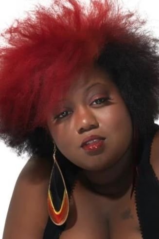 et billede af Maia Wilson