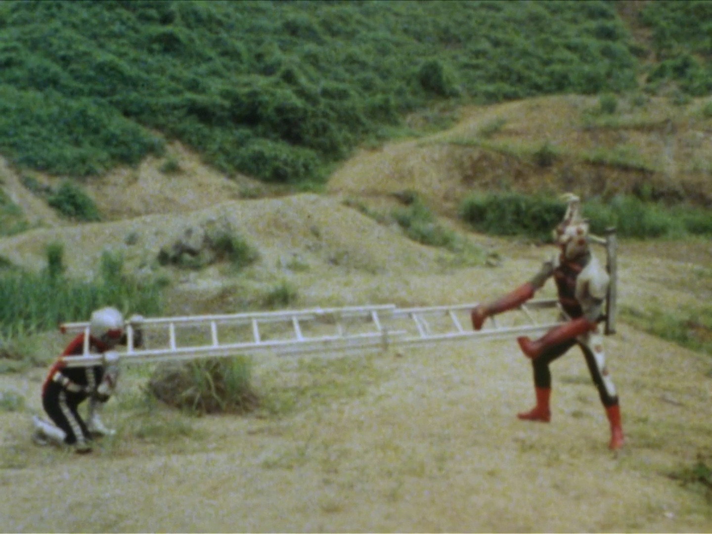 Kamen Rider Season 7 :Episode 44  Building of Nyokinyoki Hashigo Monster's Evil Influence