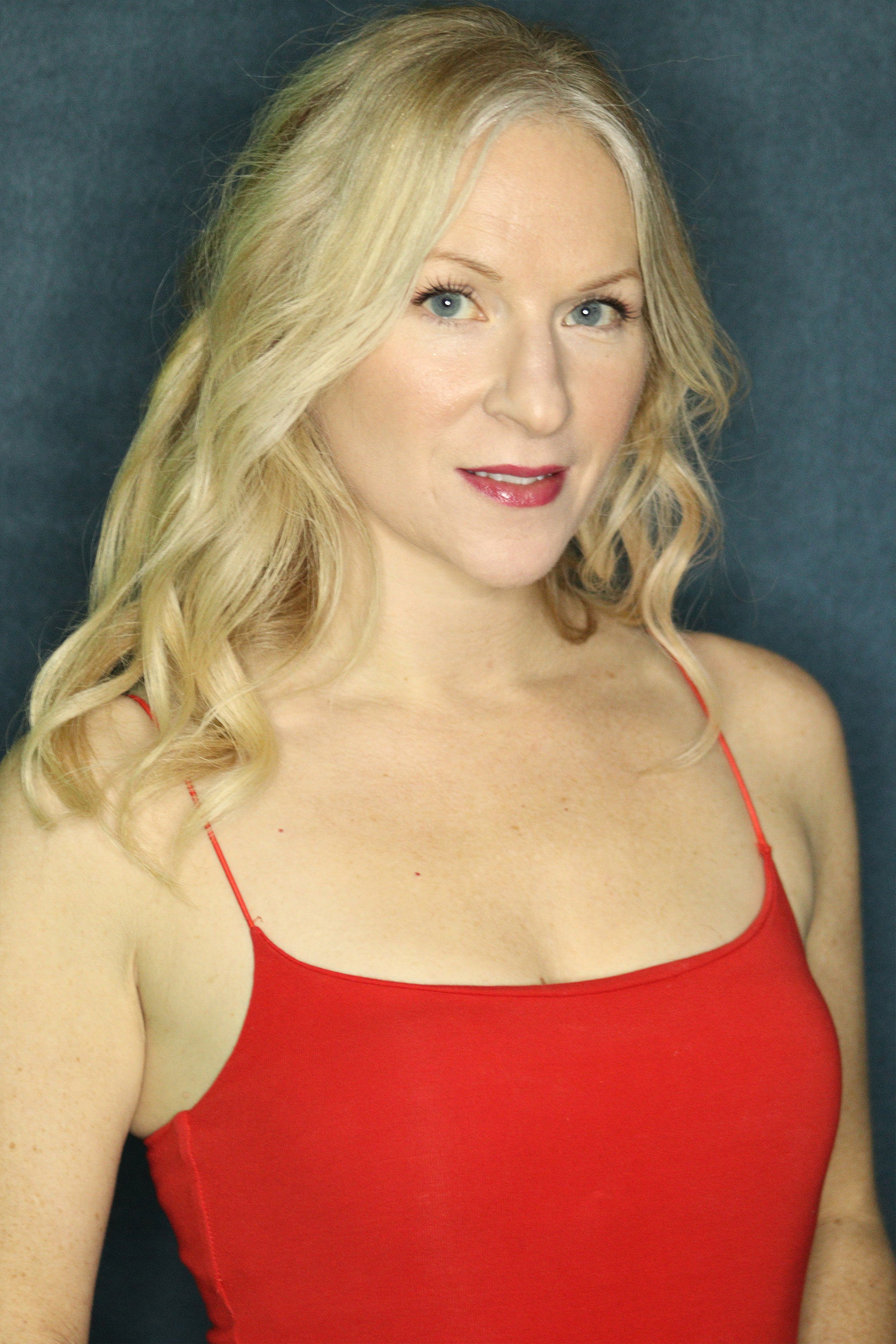 et billede af Amanda-Rae Cross