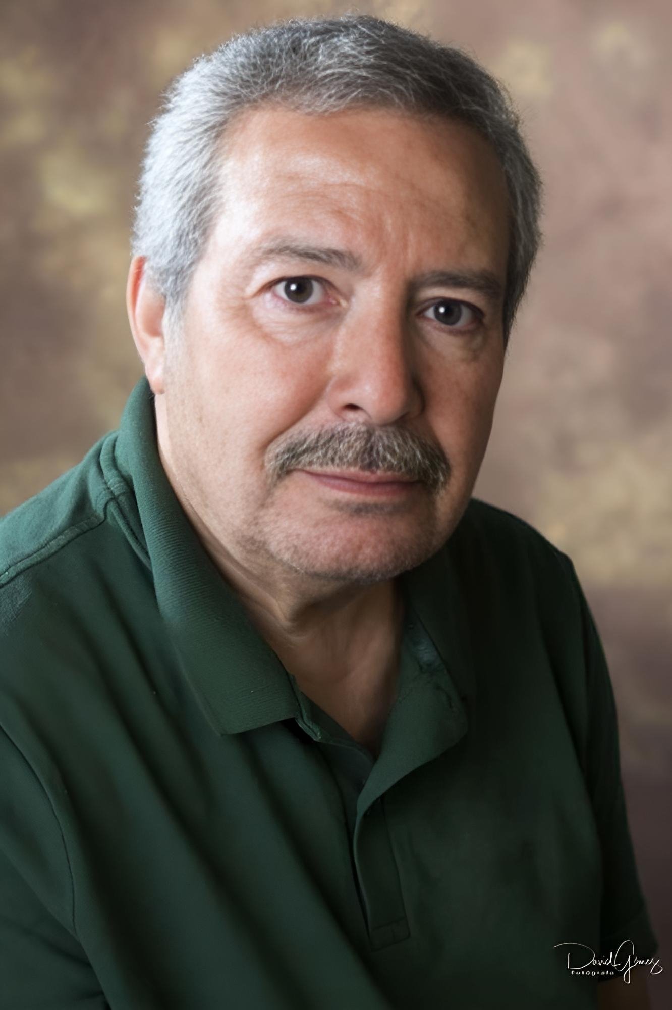 et billede af Slimane Benaïssa