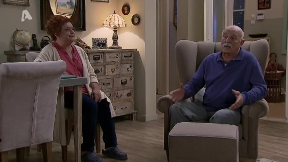 Min arxizeis ti moyrmoyra