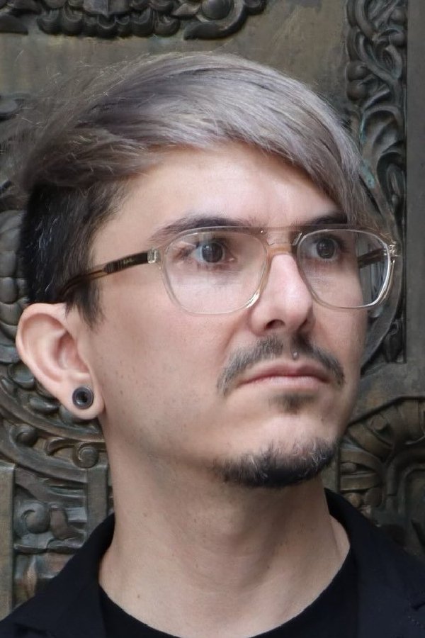 et billede af Stuart Ortiz