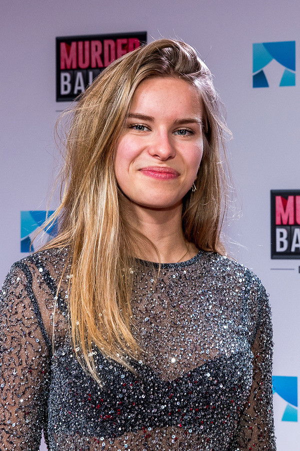 et billede af Belle Zimmerman