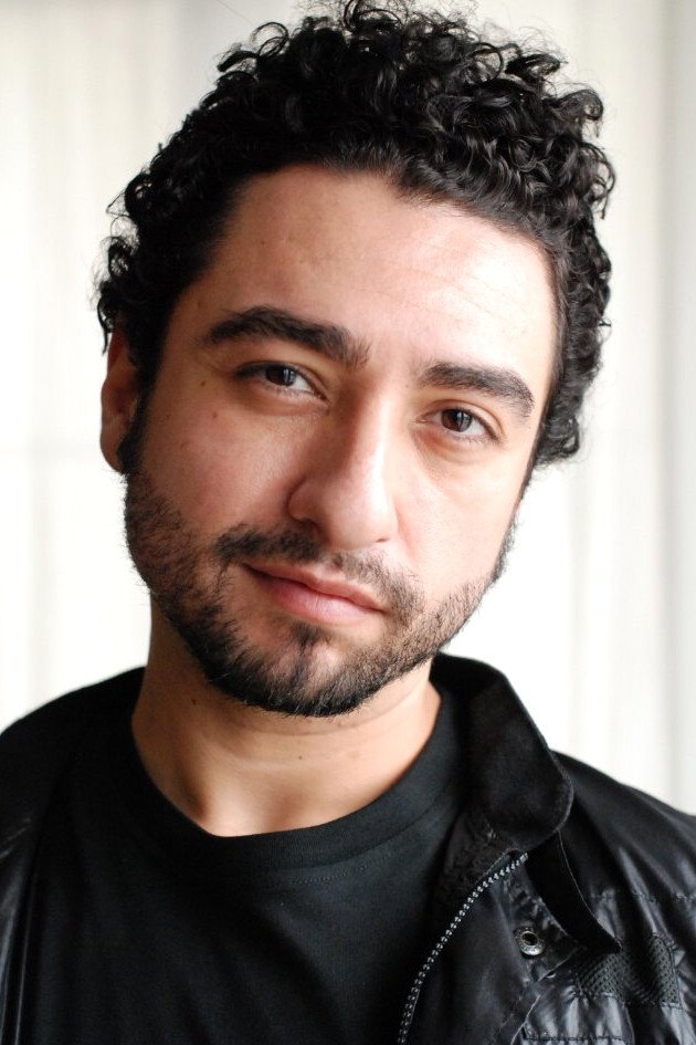 et billede af Eros Mendoza