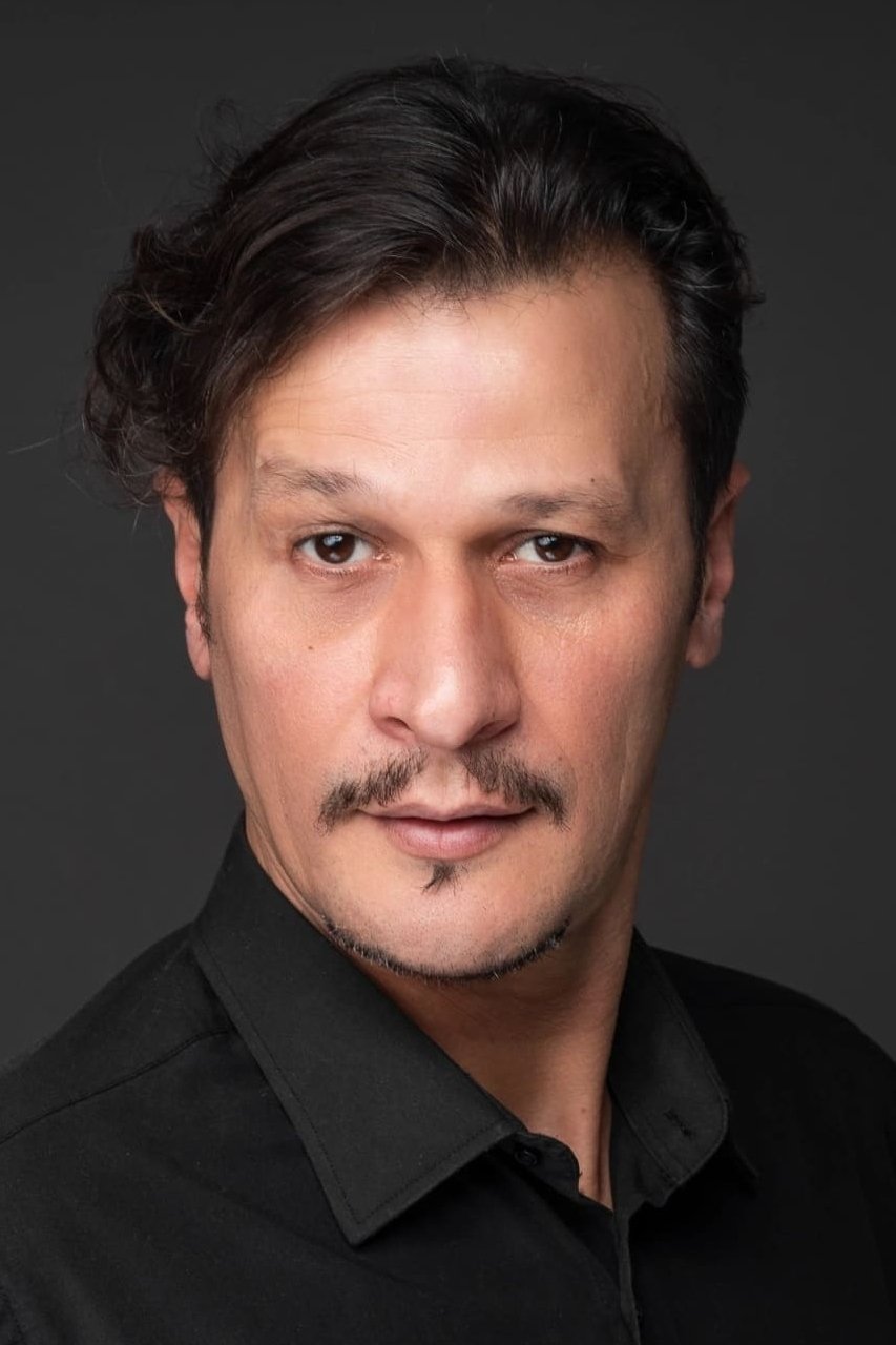 et billede af Soner Türker