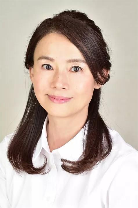 Yuko Doi's picture in the cast