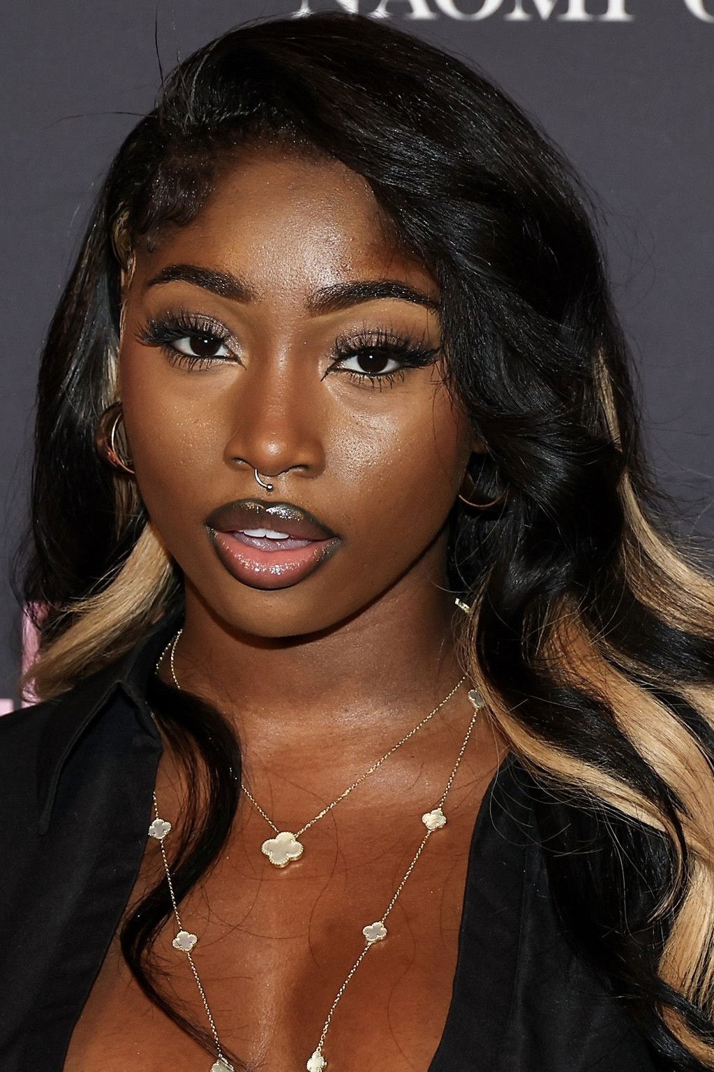 et billede af Indiyah Polack