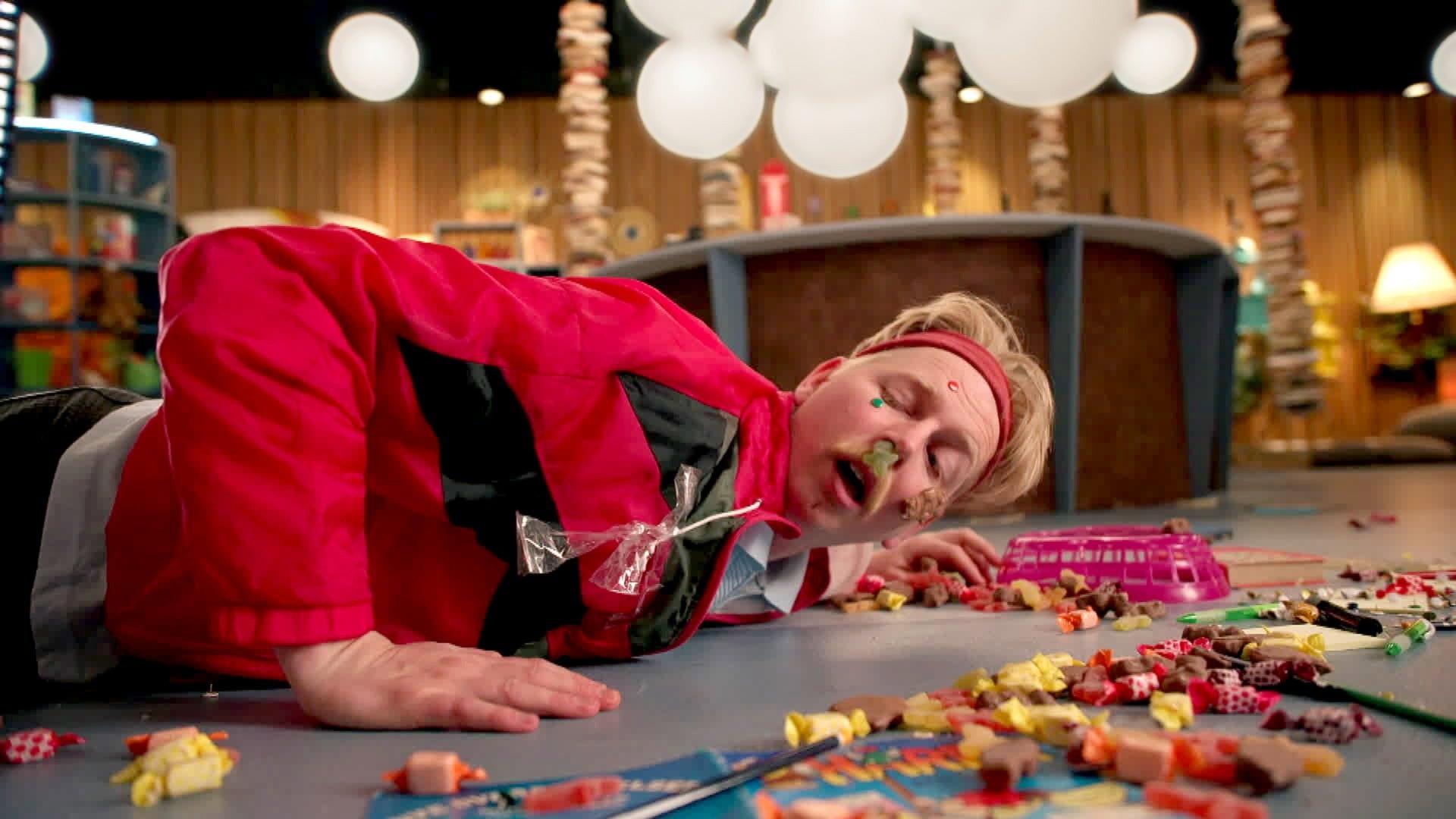S14E5 · The Candy Stash