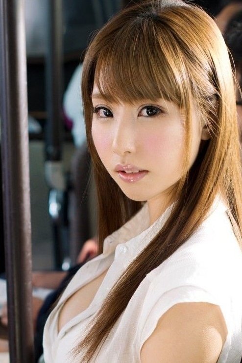 Shunka Ayami(彩美旬果)