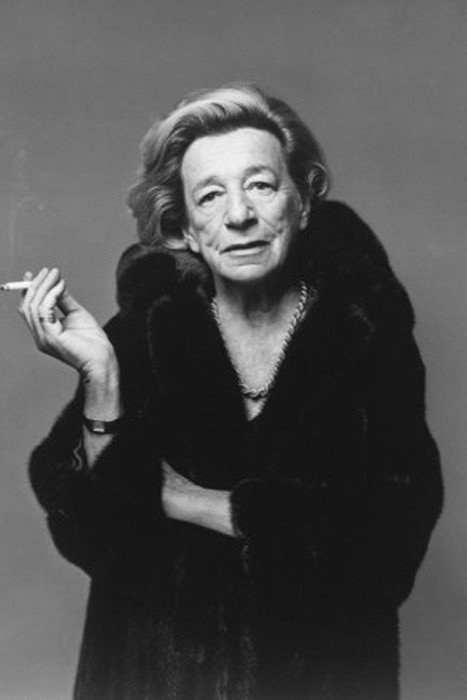 et billede af Lillian Hellman