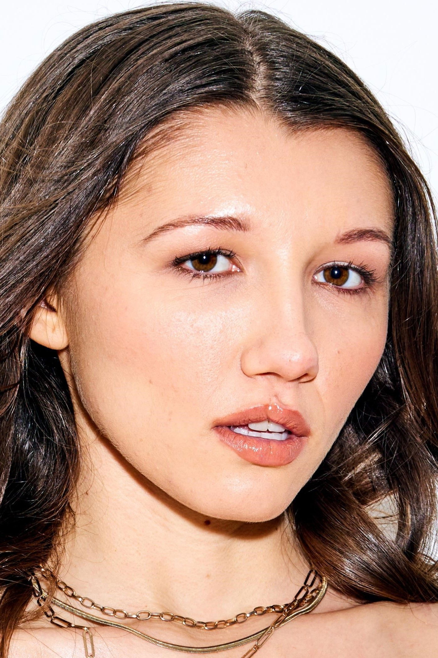 et billede af Maya Woulfe