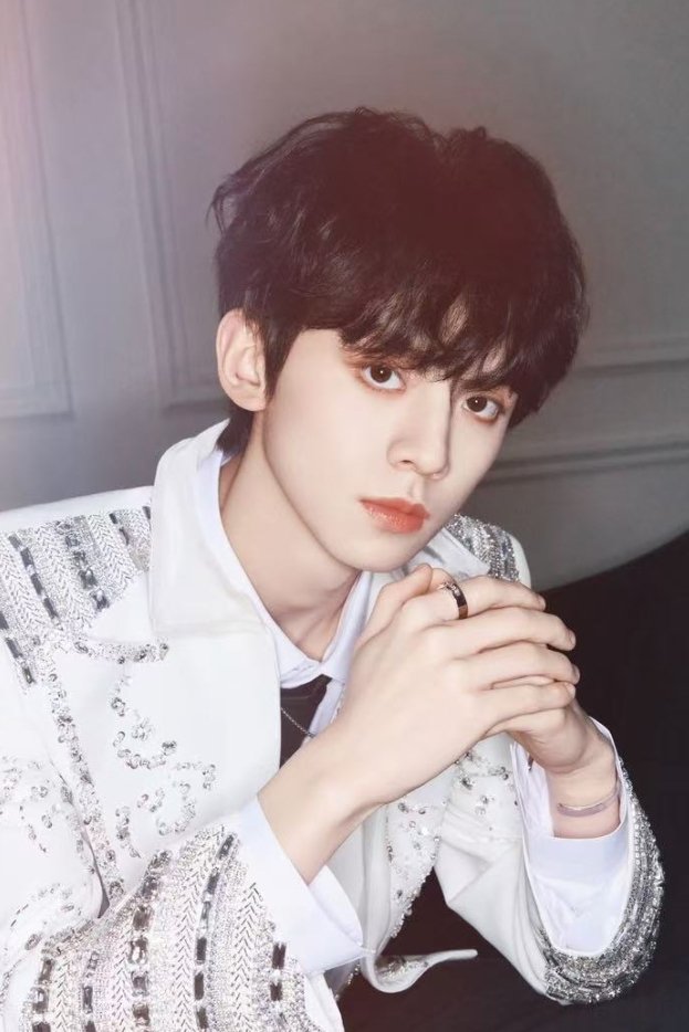 et billede af Zuo Hang